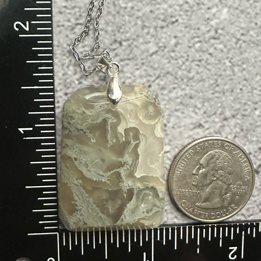 Moss Agate Pendant Necklace on Silver Copper Chain - Picture 10 of 11